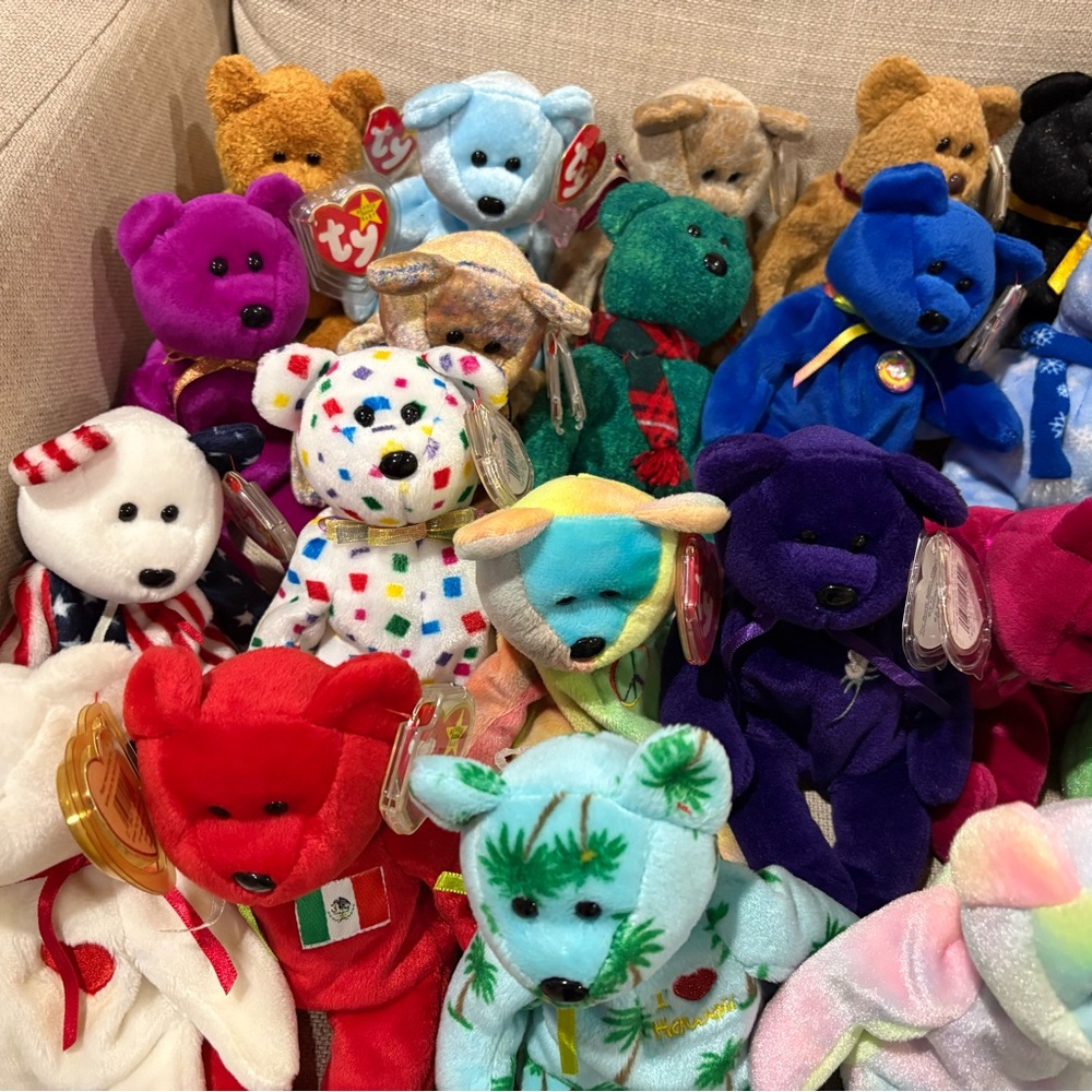 Colorful Plush Bear Collection - Picture 5 of 5